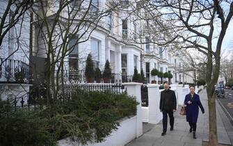 epa09765769 Property in west London, Britain, 17 February 2022. Visas offering foreign investors fast-track residency in the UK are expected to be scrapped by the government, amid pressure over UK links to Russia.  EPA/NEIL HALL