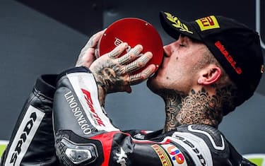 MOTO2