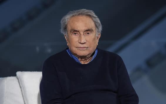 Emilio Fede si aggrava, è ricoverato in condizioni critiche
