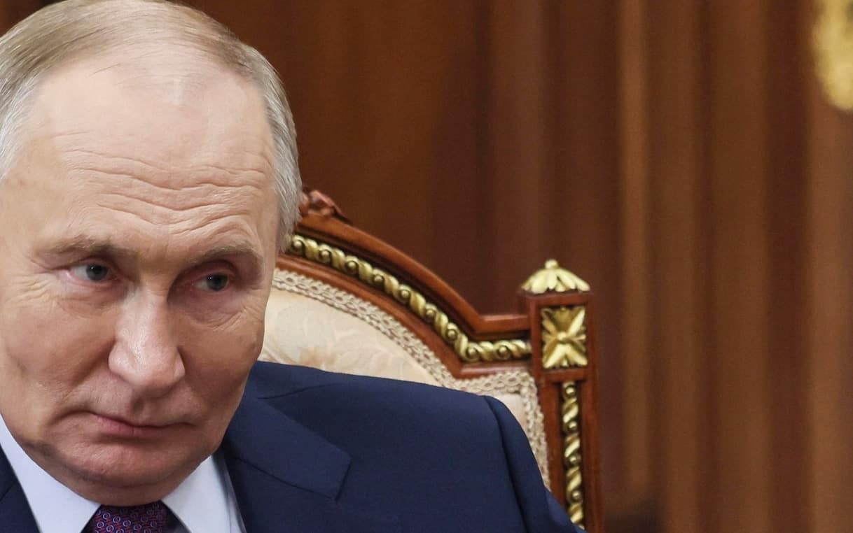 Guerra Ucraina Russia, Putin: “Sanzioni ostili ma inutili”. Trump: 