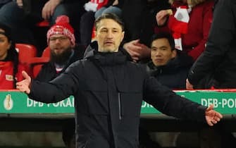 epa10441726 Wolfsburgâ€™s head coach Niko Kovac gestures during the German DFB Cup round of sixteen soccer match between FC Union Berlin and VfL Wolfsburg in Berlin, Germany, 31 January 2023.  EPA/CLEMENS BILAN CONDITIONS - ATTENTION: The DFB regulations prohibit any use of photographs as image sequences and/or quasi-video.