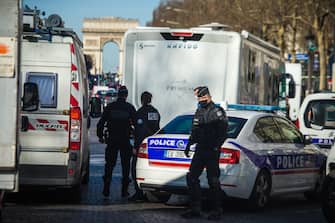 parigi convogli libertà