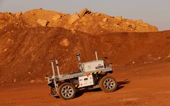 Rover durante simulazione di missione su Marte