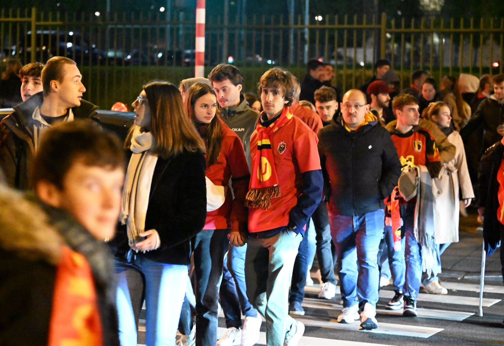 I tifosi lasciano lo stadio