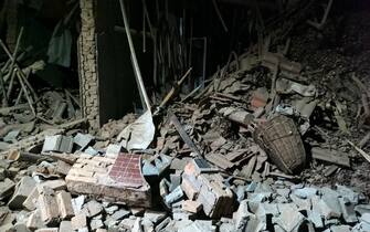 Le macerie di una casa nella provincia del Gansu