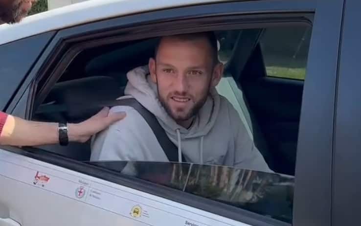 إصابة دي فريج تثير القلق في إنتر ميلان بعد مغادرته معسكر المنتخب الهولندي