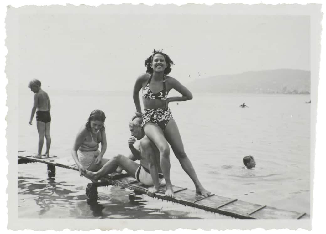 GAROUPE-PHOTOS_Grand_Palais_Ady_Fidelin_Picasso_Dora_Maar_1937.jpg