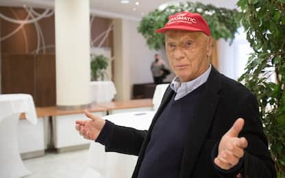 Tanti auguri Niki Lauda, la leggenda della Formula 1 compie 70 anni