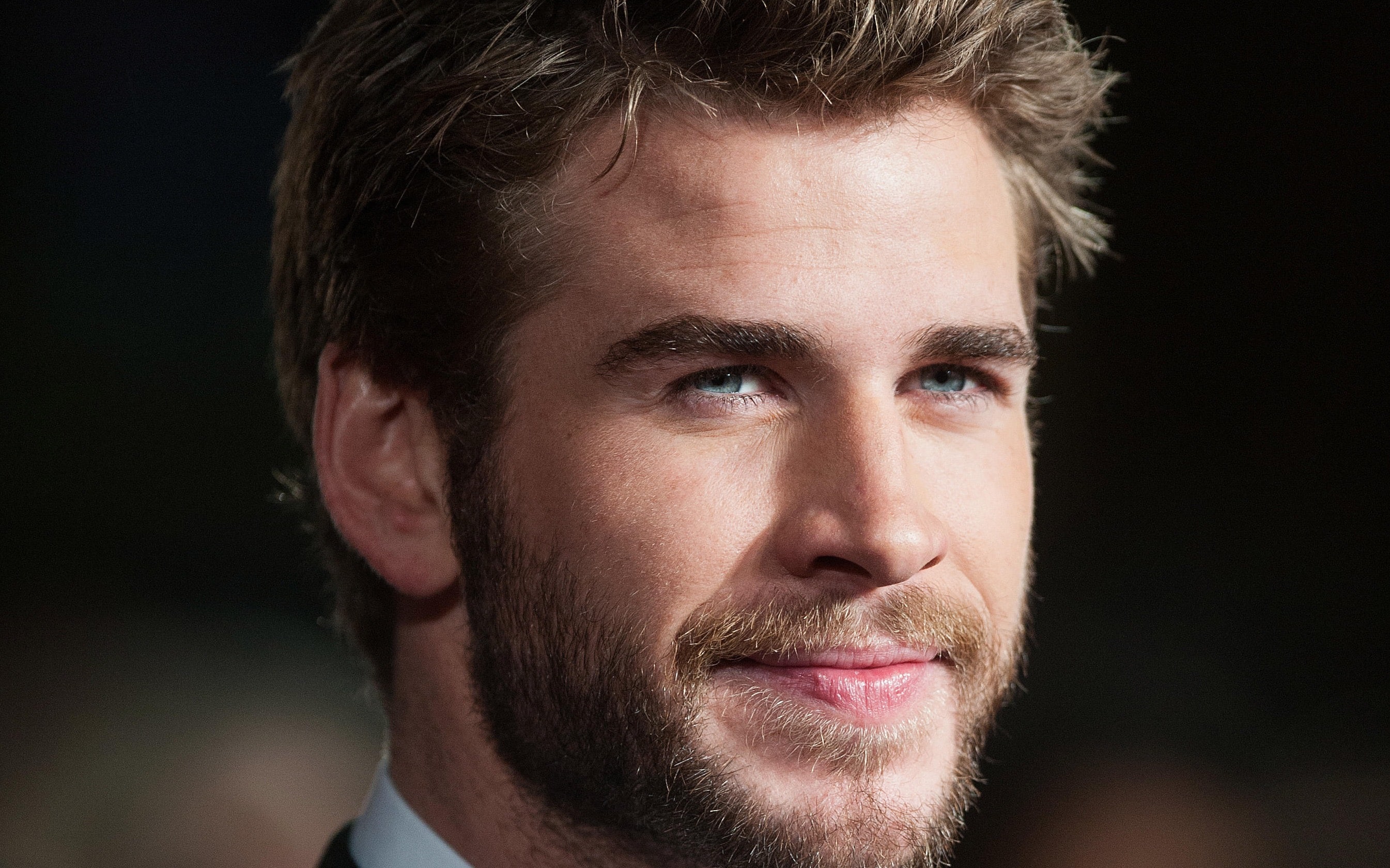 Liam Hemsworth E Gabriella Brooks La Prima Foto Con La Fidanzata