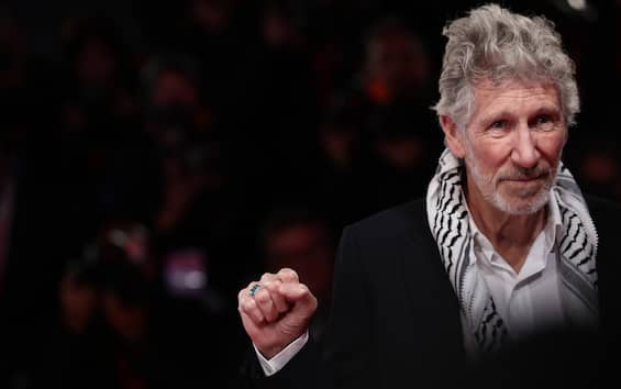 “Under the Rubble,” Roger Waters’ heartbreaking song for Gaza