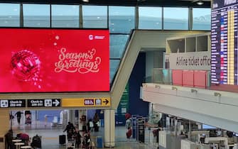 All'aeroporto di Fiumicino proseguono le partenze e gli arrivi per le festivita', Fiumicino, 24 dicembre 2022. ANSA/TELENEWS