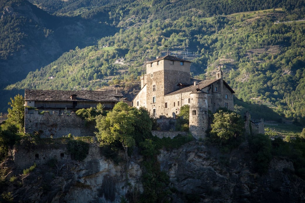Castello_Sarriod-7686.jpg