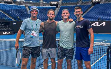 L'allenamento con Djokovic sulla Rod Laver Arena