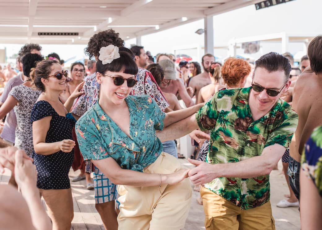 Ph_Guido_Calamosca_Summer_Jamboree_balli_in_spiaggia.jpeg.jpg