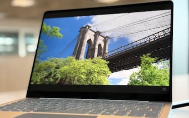 Il display, la batteria e la tastiera