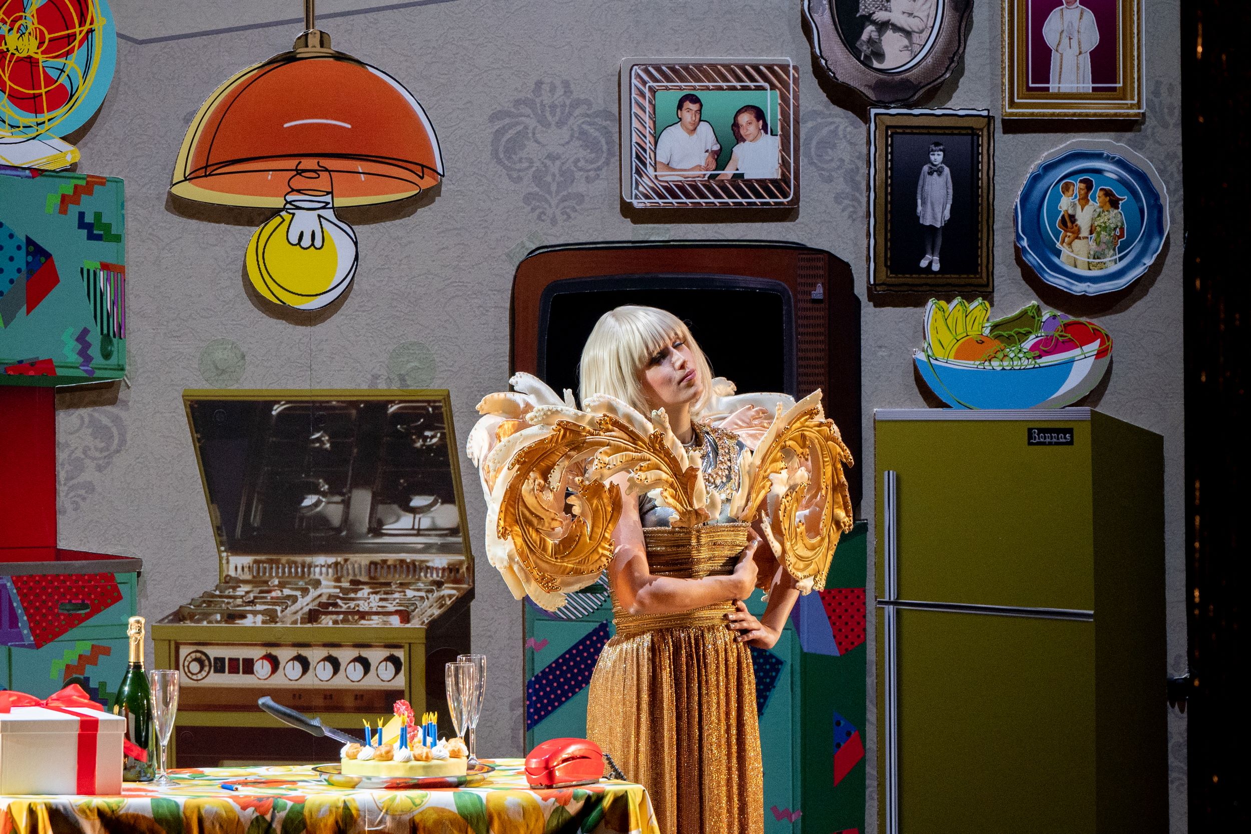 Raffa in the Sky, a Bergamo la nuova opera lirica ispirata a Raffaella Carrà Sky TG24