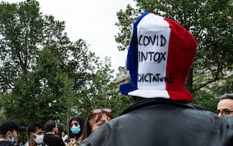 Green pass, proteste in Francia per le misure introdotte da Macron