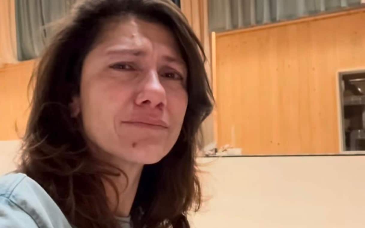 Elisa in lacrime per la Flotilla bloccata, appello alla Meloni: 'Ora portate voi gli aiuti'. VIDEO