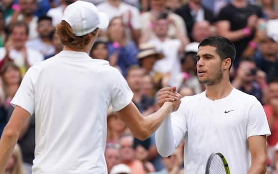 https://static.sky.it/editorialimages/4a56b776fdb55ce182d4872b1d3f78ea59c66846/skysport/it/tennis/video/2025/07/11/sinner-wimbledon-finale-becker-commento-video/sinner-alcaraz_wimbledon-ip.jpg?im=Resize,width=565
