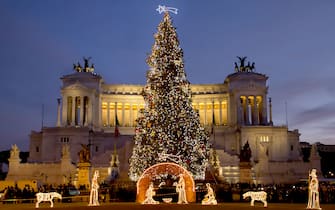 Chirstmas tree in Venice Square, Rome, Italy