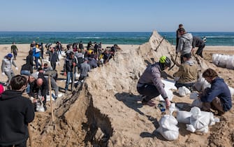 trincee spiaggia odessa
