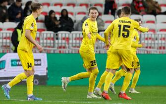 epa11864870 Frederik Bjorkan of Bodo/Glimt celebrates with his teammates after scoring the 0-1 goal during the UEFA Europa League match between OGC Nice and FK Bodo/Glimt, Nice, France 30 January 2025.  EPA/SEBASTIEN NOGIER