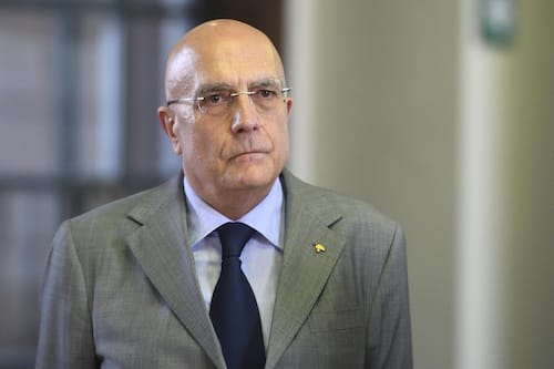 L'ex sindaco di Milano Gabriele Albertini alla camera ardente allestita al Palazzo di Giustizia per l'ultimo saluto a Francesco Saverio Borrelli, Milano, 22 Luglio 2019. ANSA/FLAVIO LO SCALZO