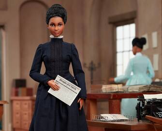 Una nuova Barbie renderà omaggio a Ida B. Wells, giornalista e attivista afroamericana che ha denunciato gli orrori del linciaggio