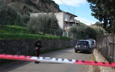 Il luogo della strage familiare ad Altavilla Milicia (Palermo), 11 febbraio 2024. Un uomo di 54 anni ha ucciso la moglie e i due figli di 5 e 16 anni. Un'altra figlia di 17 anni è riuscita salvarsi. ANSA/IGOR PETYX
