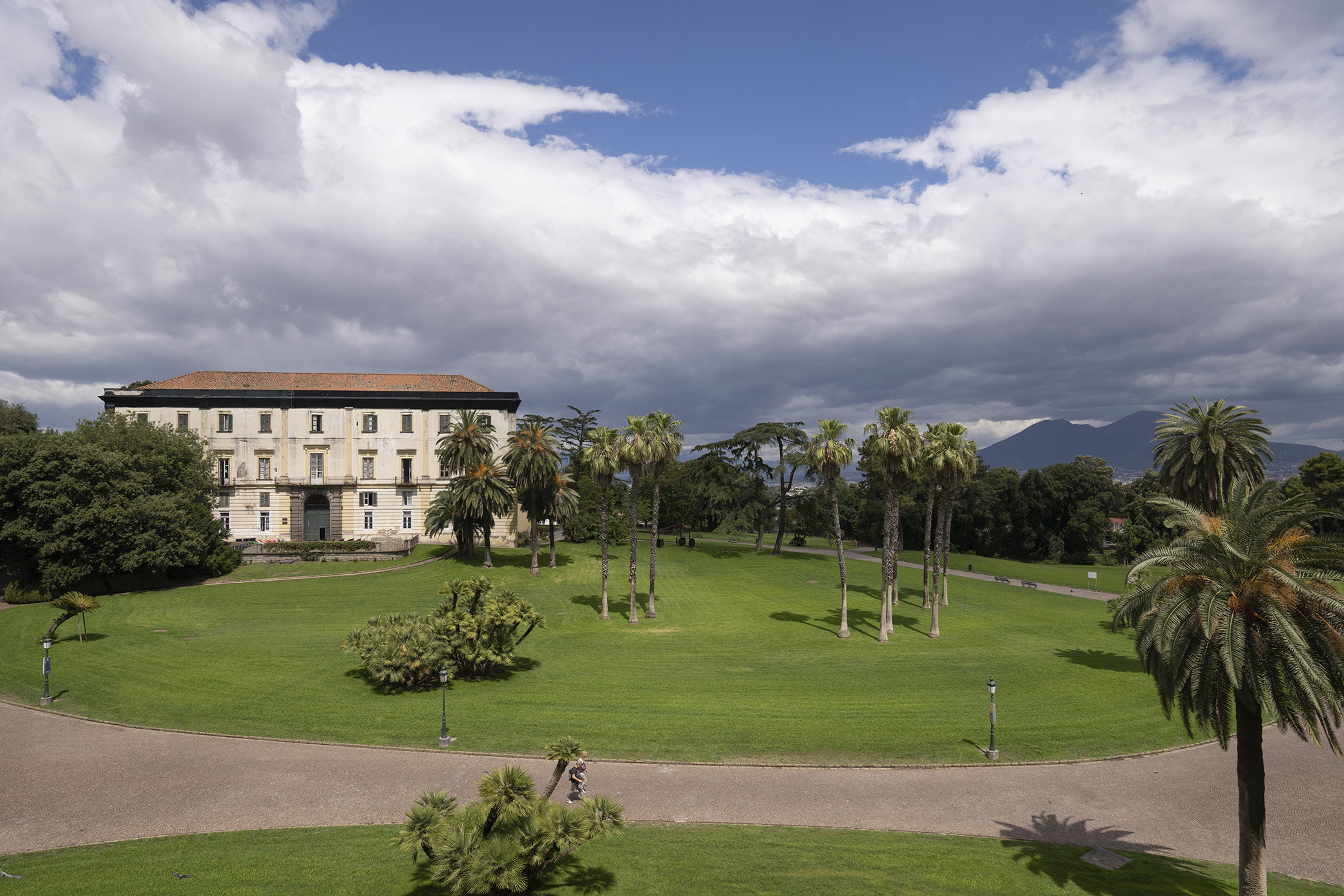 La_Palazzina_dei_Principi_presso_il_Real_Bosco_di_Capodimonte_01.jpg