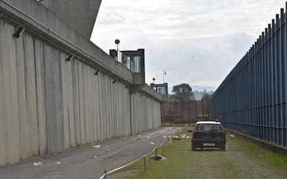 Detenuto uccide compagno di cella nel carcere di San Gimignano