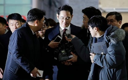 Sud Corea, entro domenica la decisione sull'arresto dell'erede Samsung