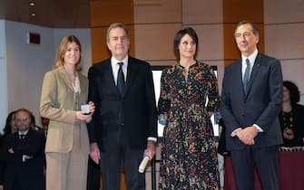 Milano - Consegna degli Ambrogini d'\'' Oro di parte del sindaco Giseppe Sale e Elena Buscemi al Teatro Dal Verme, nella foto Medaglia D'\'' Oro a Roberata Guaineri (Milano - 2024-12-07, Duilio Piaggesi) p.s. la foto e'\'' utilizzabile nel rispetto del contesto in cui e'\'' stata scattata, e senza intento diffamatorio del decoro delle persone rappresentate