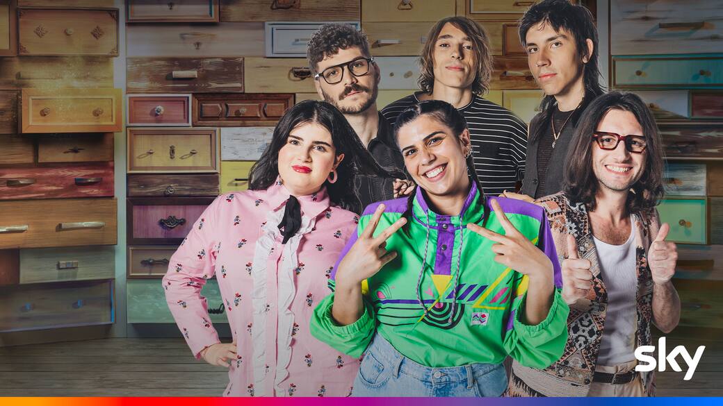 Sarafine, Maria Tomba, Il Solito Dandy e gli Stunt Pilots nei negozi Sky per incontrare il pubblico e raccontare la loro esperienza ad X Factor