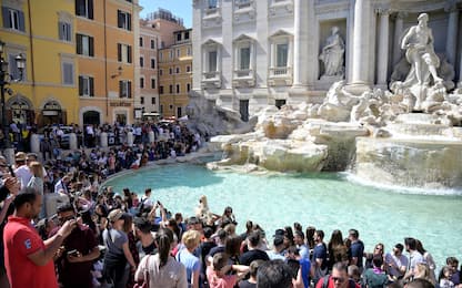 Fontana di Trevi, Gualtieri: "Visite su prenotazione a numero chiuso"