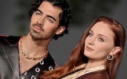 Joe Jonas e Sophie Turner, finalizzato divorzio dopo battaglia legale