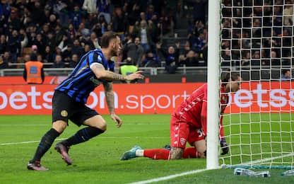 FC Inter's forward Marko Arnautovic scores goal during the Italian Serie A soccer match between FC Inter and AC Monza at Giuseppe Meazza Stadium in Milan, Italy, 8 March 2025. ANSA / ROBERTO BREGANI