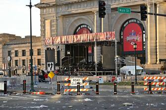 epa11153740 A view of the area around Union Station after a shooting following the NFL Super Bowl LVIII Victory Parade for the Kansas City Chiefs in downtown Kansas City, Missouri, USA, 14 February 2024. According to the Kansas City Missouri police department (KCPD) and KCPD Chief Stacey Graves, shots were fired west of Union Station at the conclusion of the Chiefs rally. Two suspects were detained. Multiple people were shot, with one of them confirmed as deceased.  EPA/DAVE KAUP