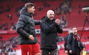 epa11239419 Former Liverpool player Steven Gerrard (L) and Liverpool Legends manager Sven-Goran Eriksson (R) after the soccer match between Liverpool Legends and Ajax Legends in Liverpool, Britain, 23 March 2024. This is the eighth annual legends match, with the money raised from ticket sales going to support the LFC Foundation in their community and education programs.  EPA/ADAM VAUGHAN