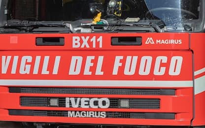 Esplosione in una cascina nel cuneese: una vittima 