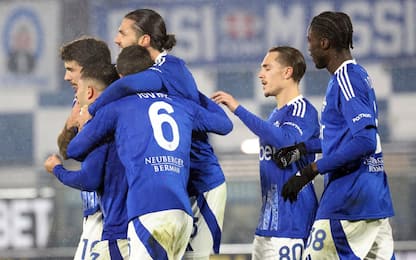 ComoÕs Gabriel Strafezza  jubilates with his teammates after scoring goal of 2 to 0 during the Italian serie A soccer match between Como and  Udinese at Giuseppe Sinigaglia stadium in Como, 20 January  2025.
ANSA / MATTEO BAZZI