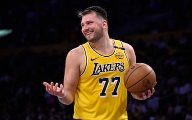 DONCIC SFIORA LA TRIPLA DOPPIA