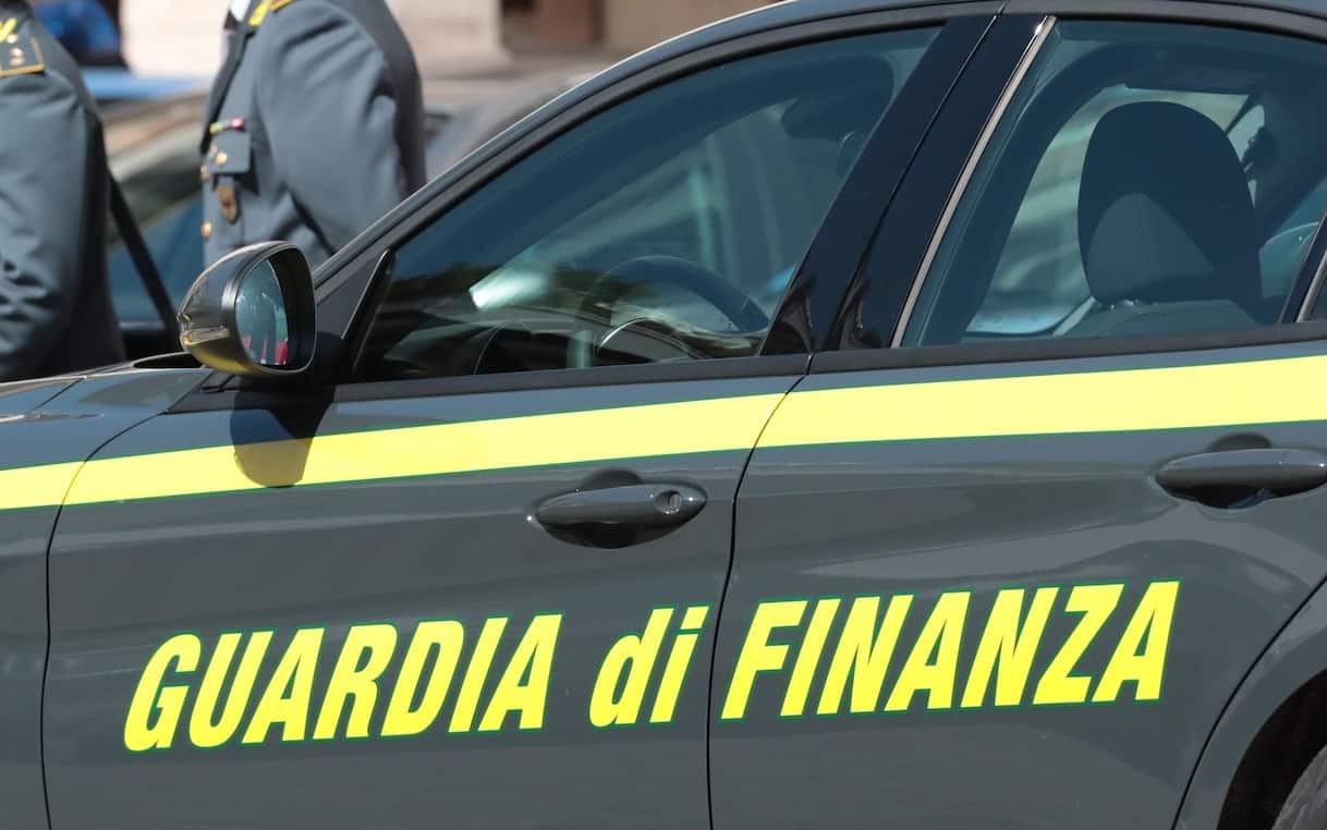 Siracusa, superbonus a condominio fantasma: Gdf sequestra 10 milioni di euro Siracusa, superbonus a condominio fantasma: Gdf sequestra 10 milioni di euro