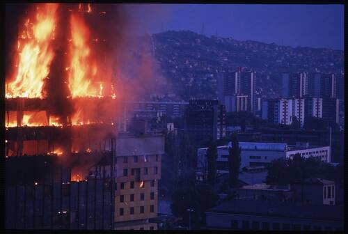 VII FOUNDATION - Chirstopher Morris Jugoslavia: Atto finale