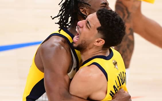 https://static.sky.it/editorialimages/50403574fa5bd35fbd1f96bb0e1255cccb732779/skysport/it/nba/video/2025/06/06/nba-finals-haliburton-canestro-coreano/haliburton_getty_indiana_pacers.jpg?im=Resize,width=565