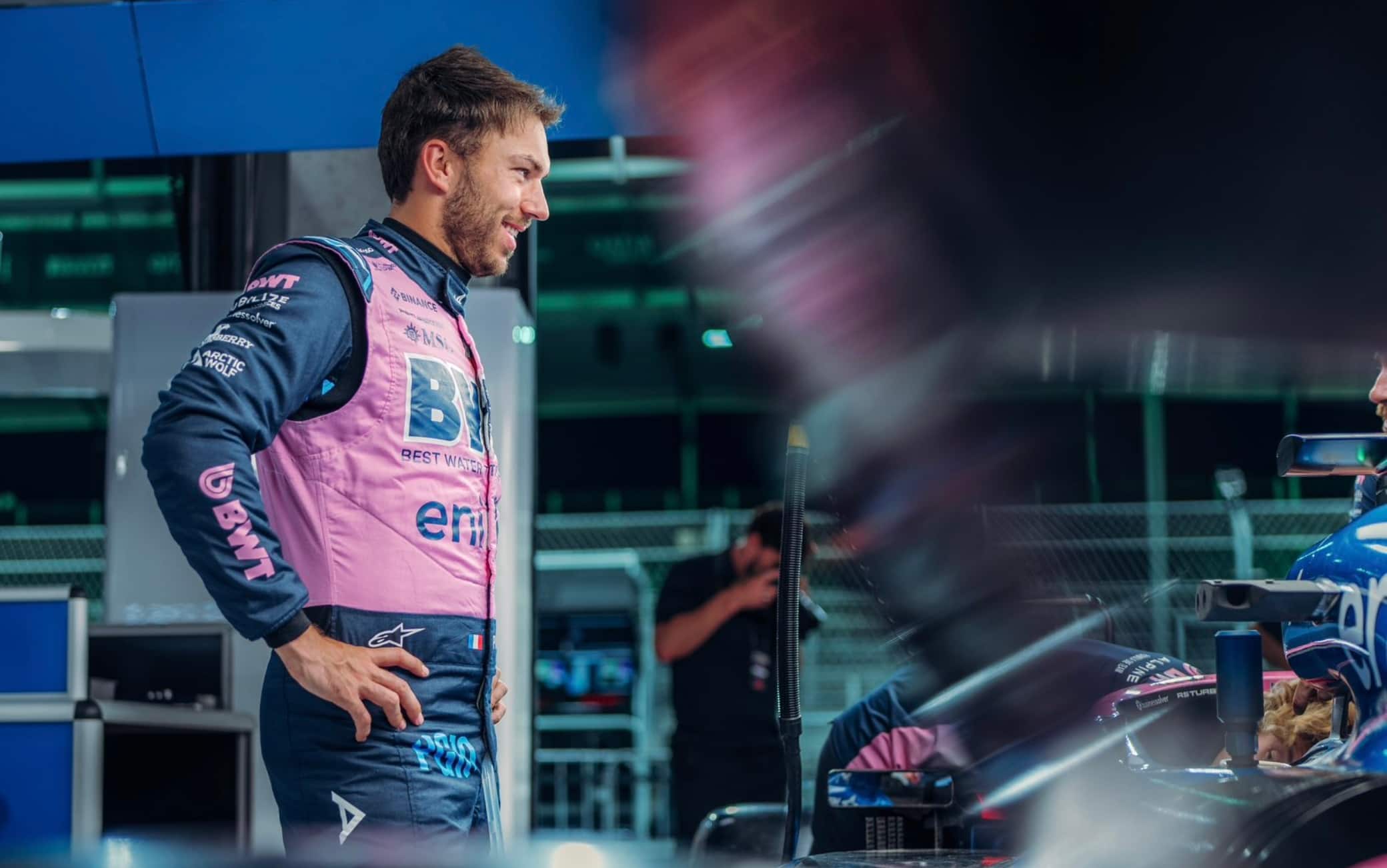 F1