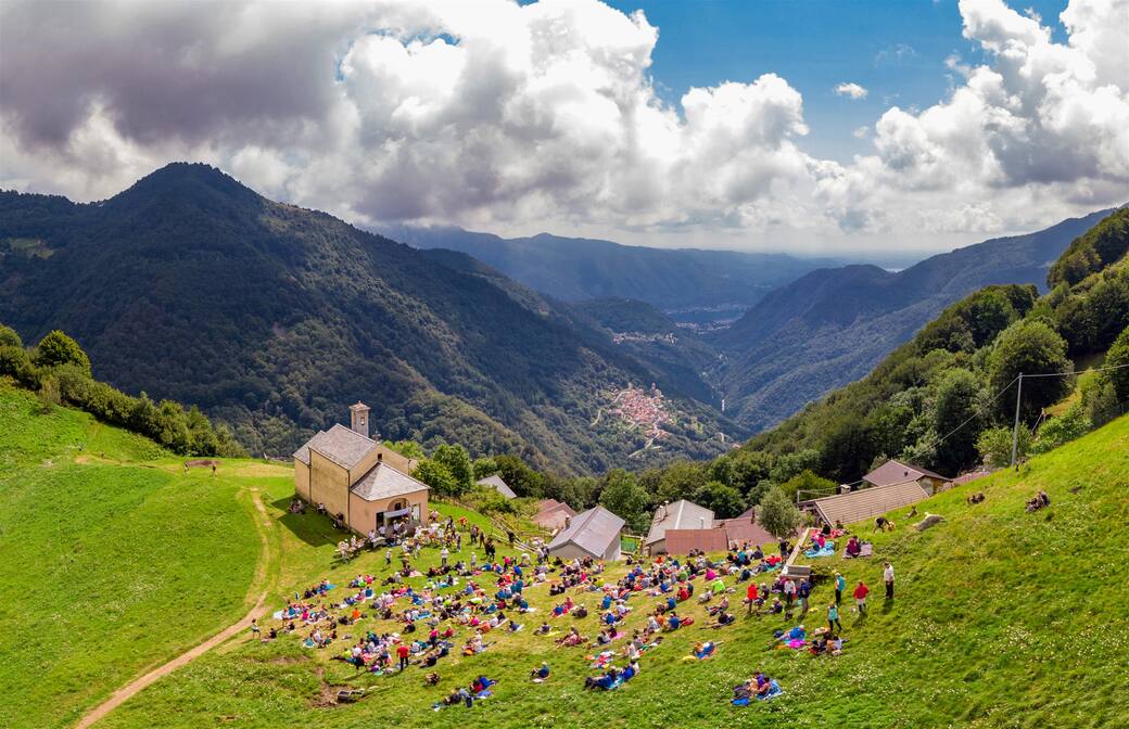 Musica_in_quota_-_Alpe_Loccia_2021_-_ph._Marco_Benedetto_Cerini_(50).jpg