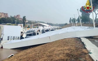 MALTEMPO ROMA, DAL POMERIGGIO PIÙ 70 INTERVENTI DEI VIGILI DEL FUOCO
Le zone maggiormente colpite sono i quartieri La Rustica, Prati, lungotevere Ostiense e Circo Massimo (foto).
