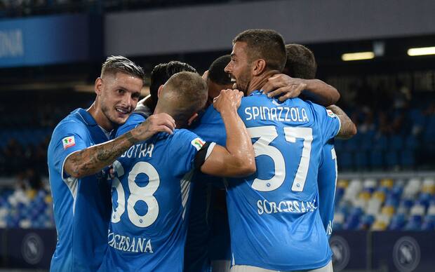 Napoli Palermo 5-0, festa del gol al Maradona. Agli ottavi c'è la Lazio in  Coppa Italia | Sky Sport