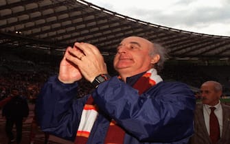 Carlo Mazzone, allenatore della Roma, in una immagine del 12 maggio 1996.
ANSA/CLAUDIO ONORATI